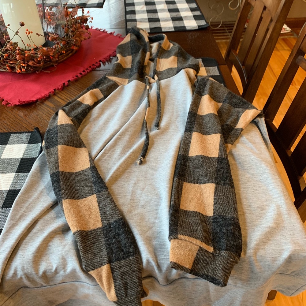 Light weight stylish hoodie